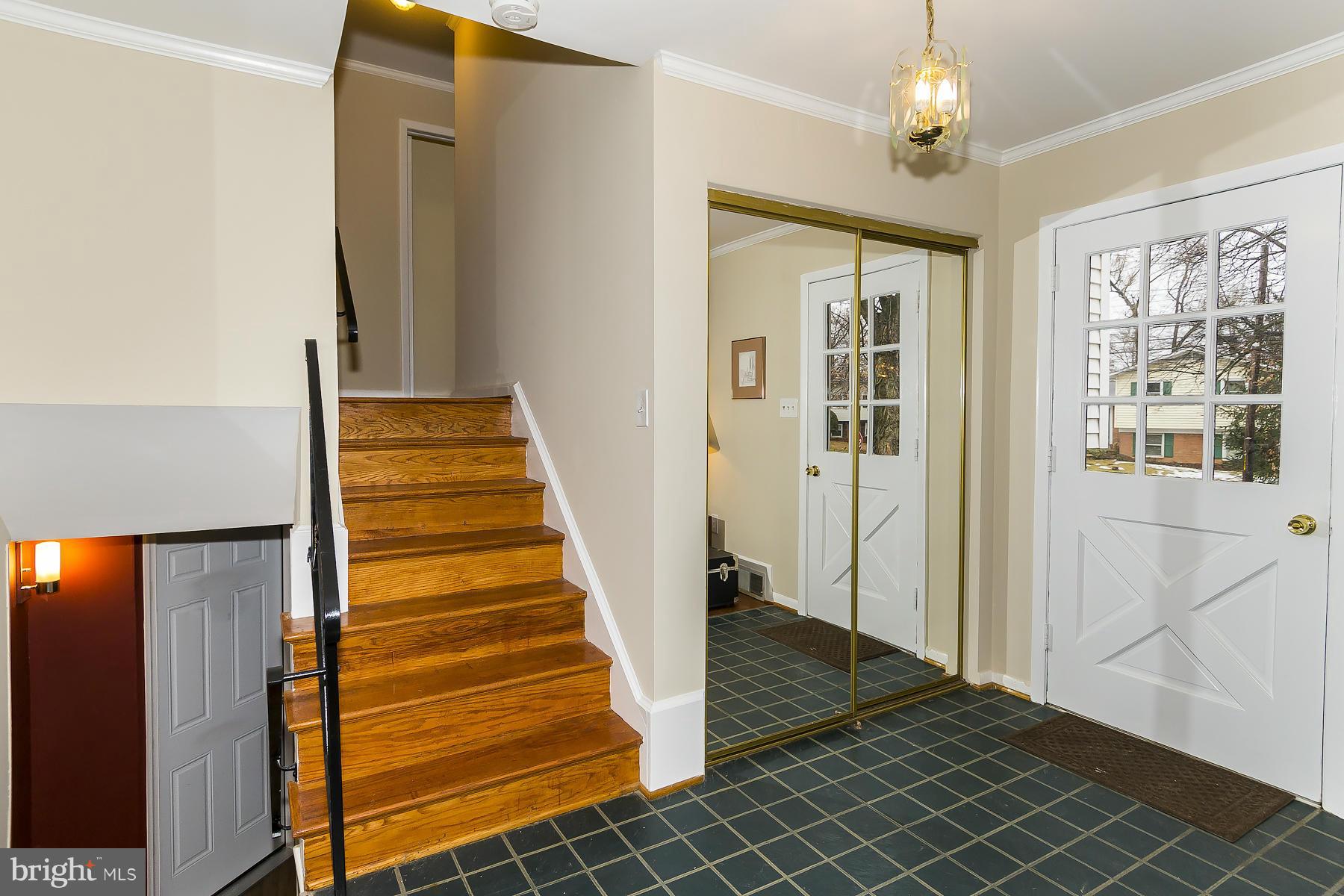 4111 Elby Street Silver Spring, MD 20906 - Photo 3 of 26 Interior (General)