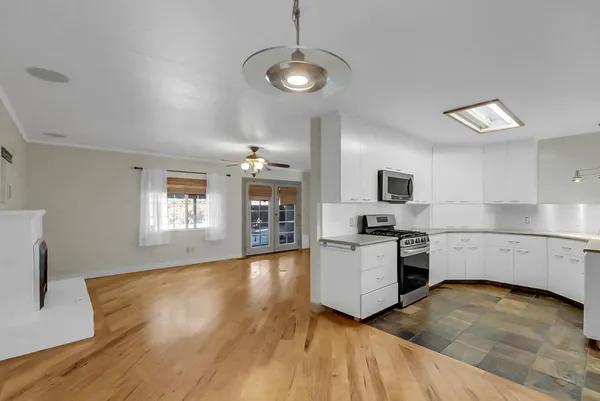 $499,999 | 1945 Annhurst Avenue, Turlock, CA 95382