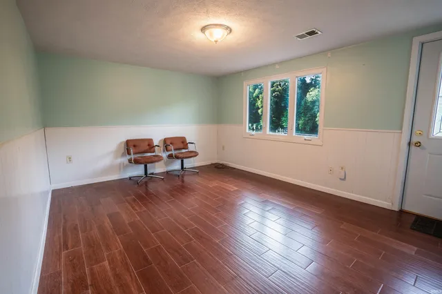 $469,000 | 1120 North Diamond Point Court, Monticello, IN 47960