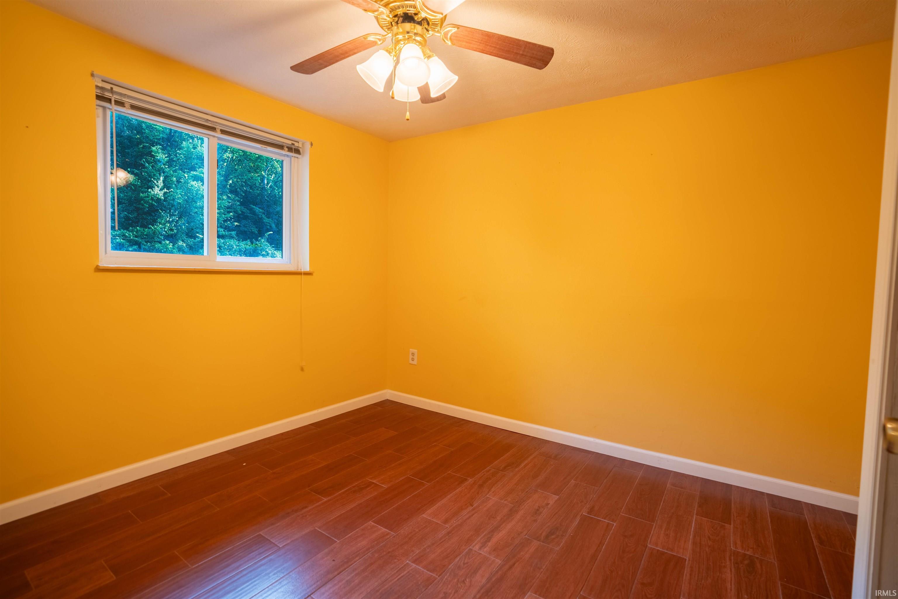 1120 North Diamond Point Court Monticello, IN 47960 - Photo 16 of 36