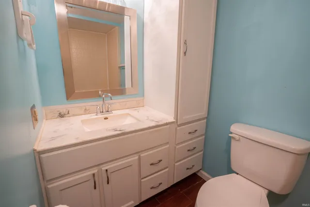 $469,000 | 1120 North Diamond Point Court, Monticello, IN 47960