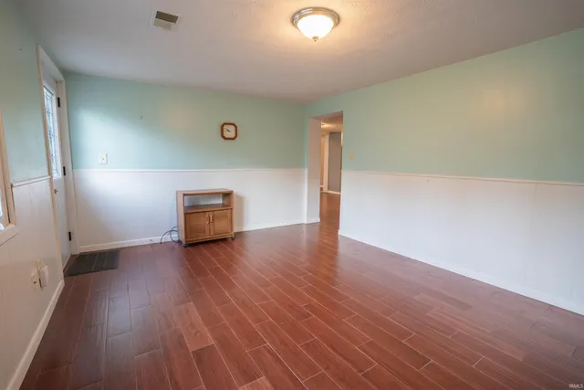 $469,000 | 1120 North Diamond Point Court, Monticello, IN 47960