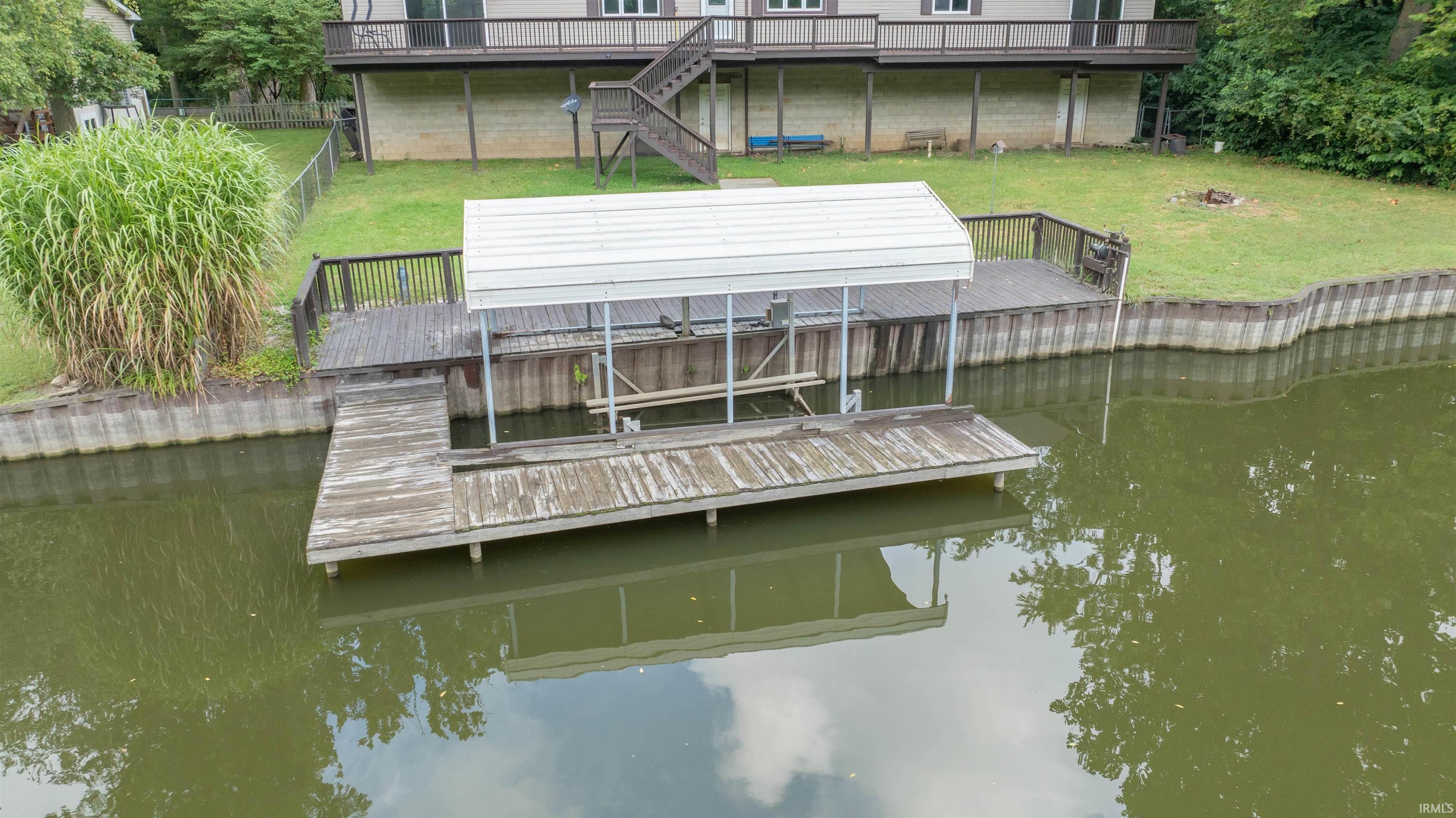 1120 North Diamond Point Court Monticello, IN 47960 - Photo 28 of 36