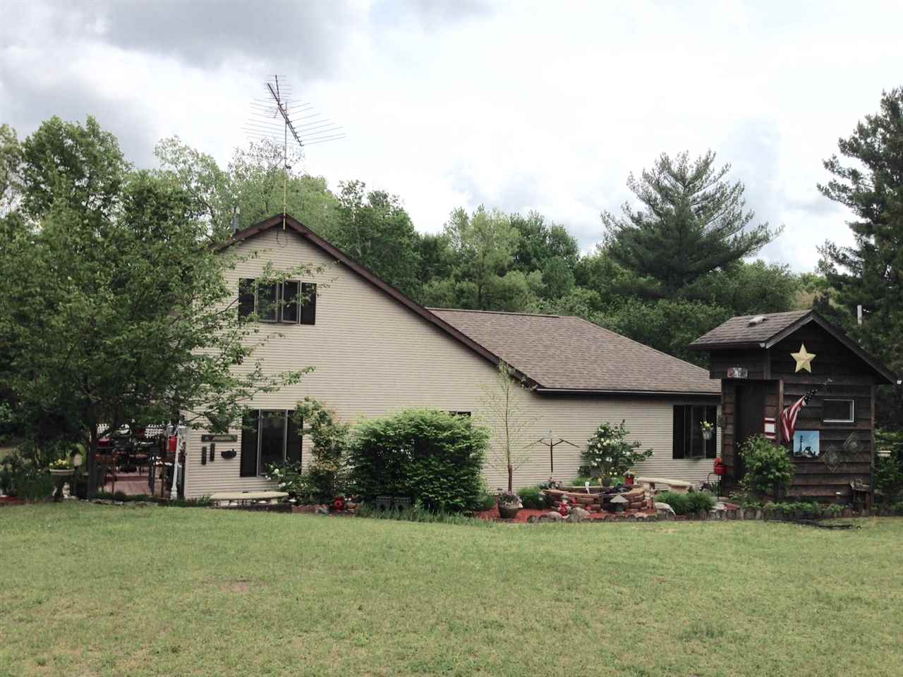 20050 12th Road Plymouth, IN 46563 - Photo 1 of 24 Gallery Image 1