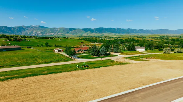 $325,000 | Moonglow Heights, Sheridan, WY 82801