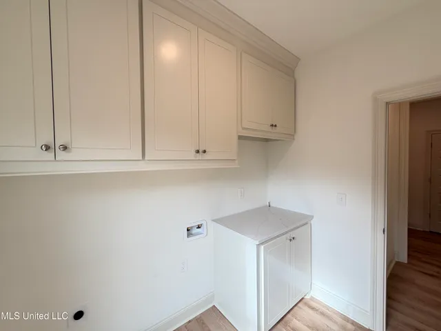 $313,950 | 207 Anderson Oaks Drive, Pearl, MS 39208