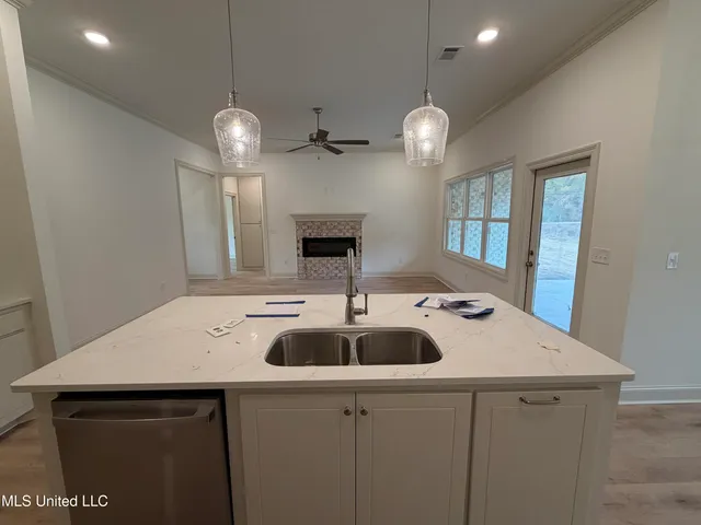 $313,950 | 207 Anderson Oaks Drive, Pearl, MS 39208