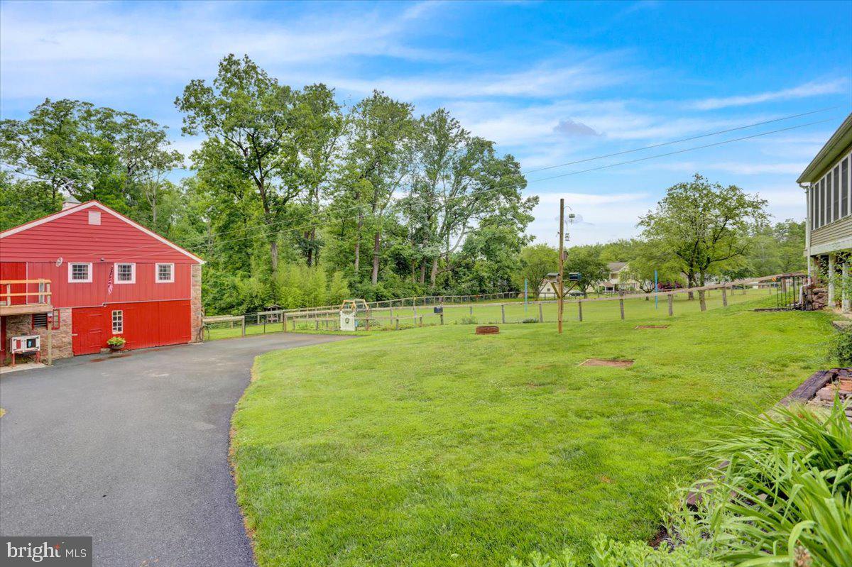 719 Reinholds Road Denver, PA 17517 - Photo 30 of 38
