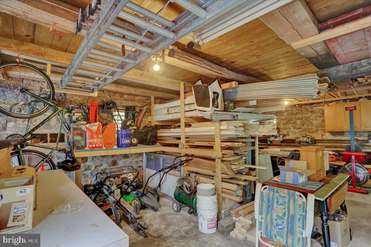 719 Reinholds Road Denver, PA 17517 - Photo 35 of 38