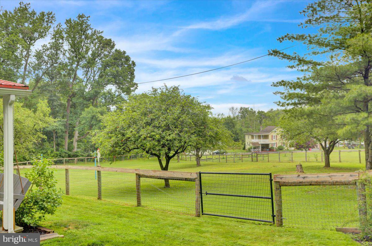 719 Reinholds Road Denver, PA 17517 - Photo 37 of 38