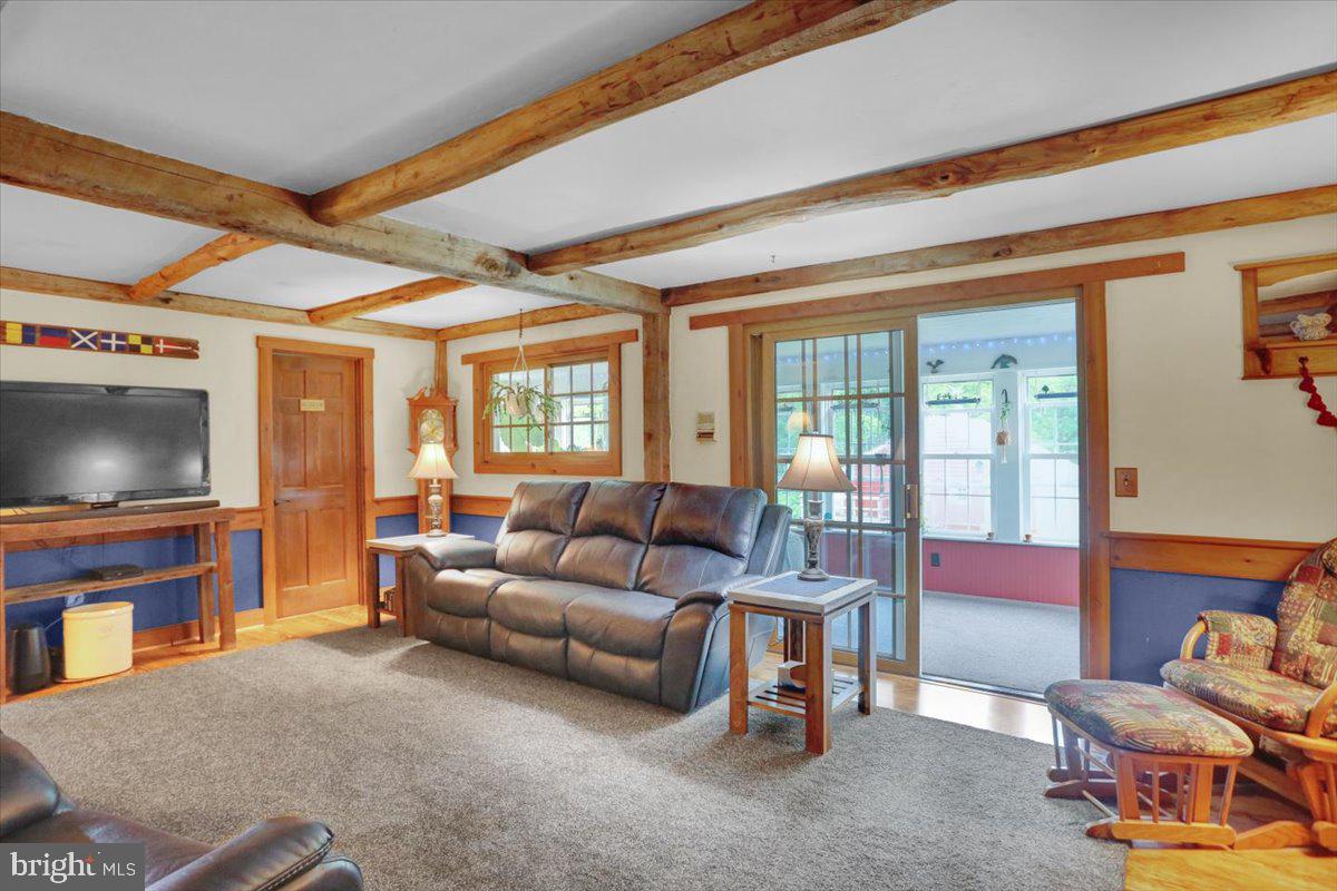 719 Reinholds Road Denver, PA 17517 - Photo 5 of 38