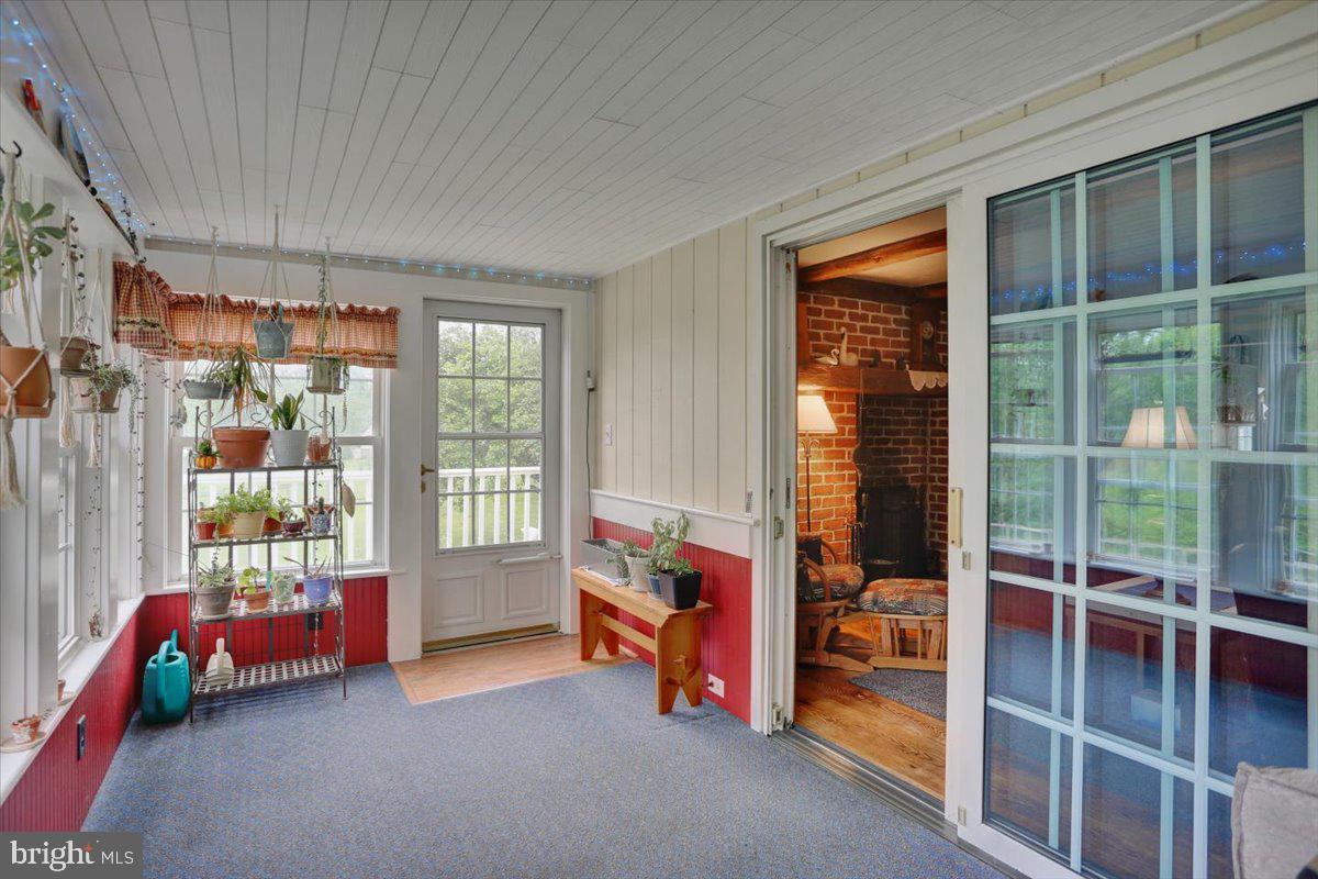 719 Reinholds Road Denver, PA 17517 - Photo 7 of 38