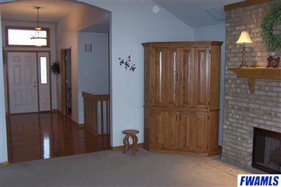 11923 Hardisty Road Fort Wayne, IN 46845 - Photo 7 of 12