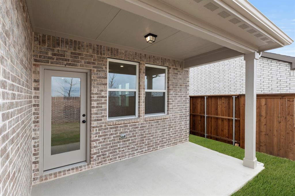 5933 Laurel Lk Lane Pilot Point, TX 76258 - Photo 25 of 27 25. 5933 Laurel Lake - Patio