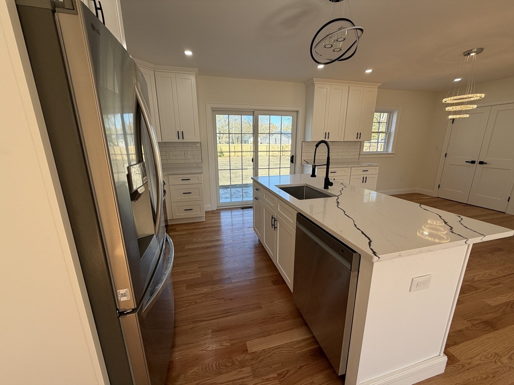 157 Compass Circle Barnstable, MA 02601 - Photo 11 of 42