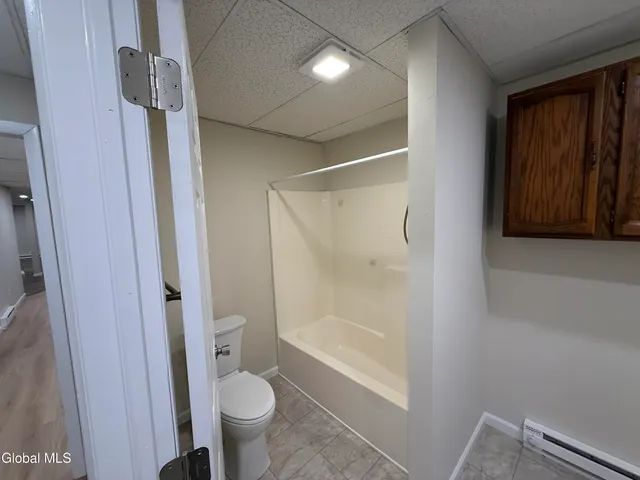 $1,600 | 734 Hudson Avenue, Unit 2, Stillwater, NY 12170