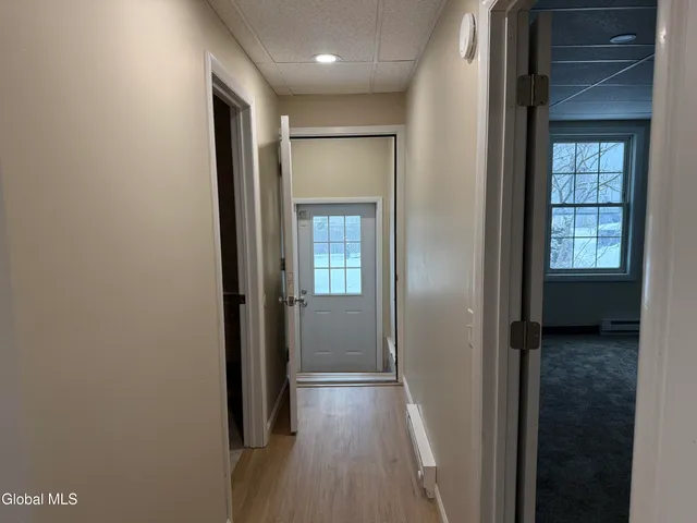 $1,600 | 734 Hudson Avenue, Unit 2, Stillwater, NY 12170