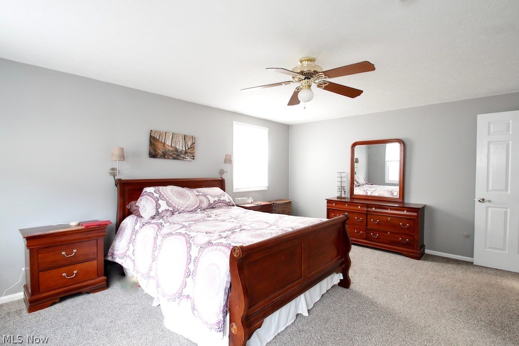 28207 Knickerbocker Road Bay Village, OH 44140 - Photo 16 of 34 Gallery Image 16