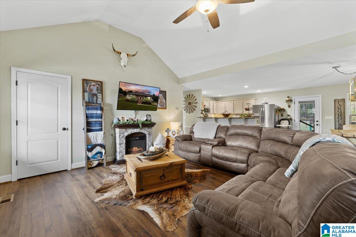 817 Wier Road Warrior, AL 35180 - Photo 19 of 20