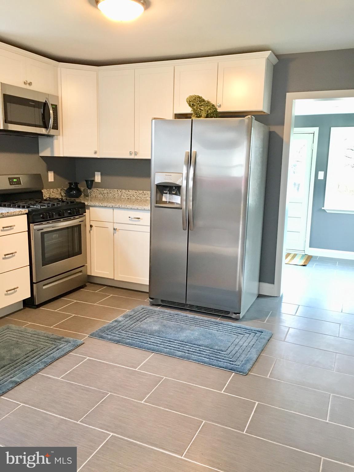 337 Townsend Road Baltimore, MD 21221 - Photo 14 of 38