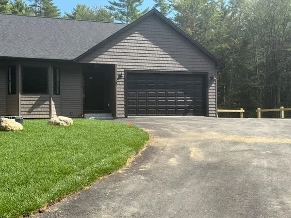 $3,500 | 26 B Phinney Way, Barrington, NH 03825