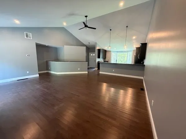 $3,500 | 26 B Phinney Way, Barrington, NH 03825