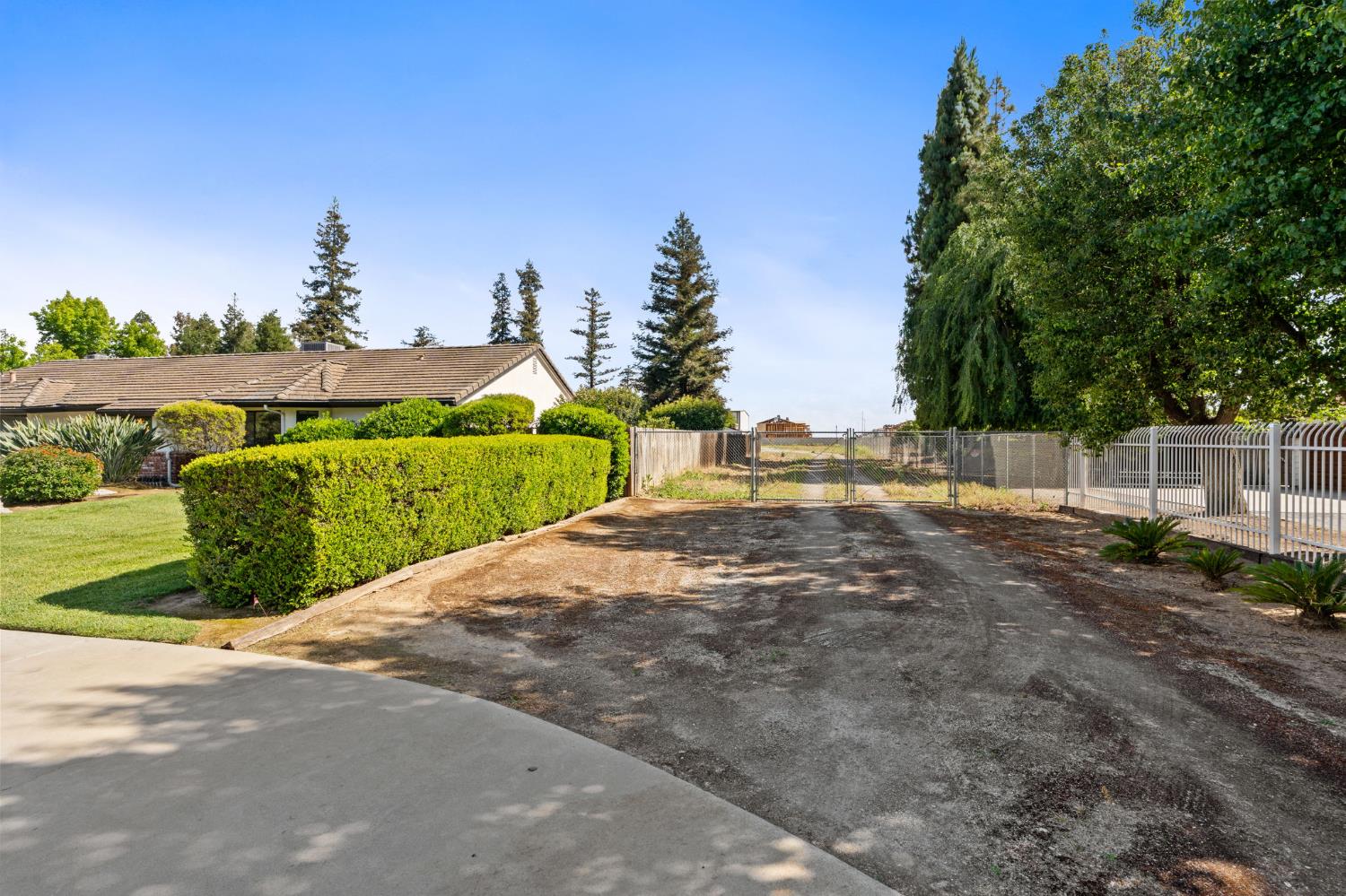 7311 West Rialto Avenue Fresno, CA 93723 - Photo 8 of 76