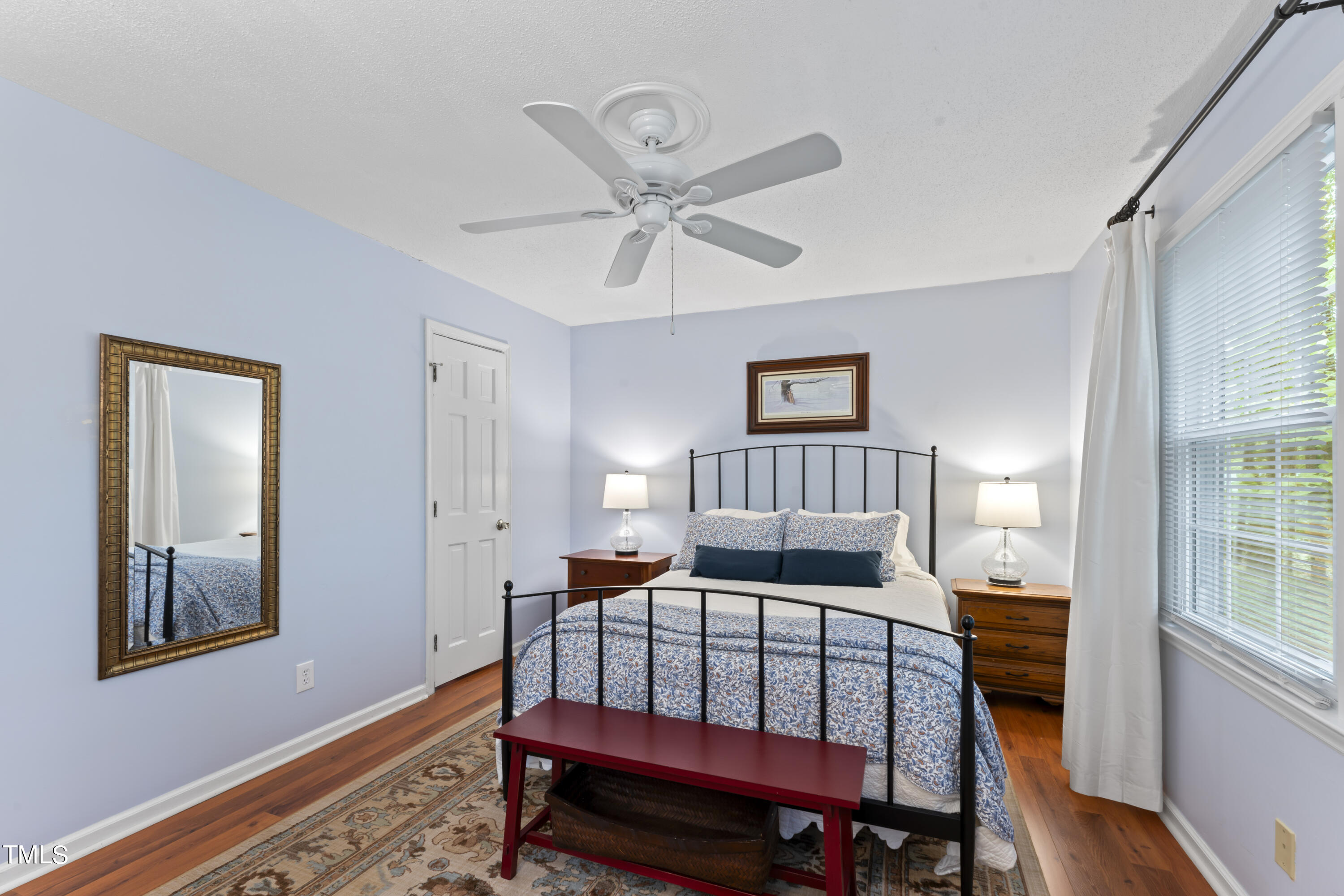 5902 Woodberry Road Durham, NC 27707 - Photo 13 of 38 photos_high_resolution_DSC04284