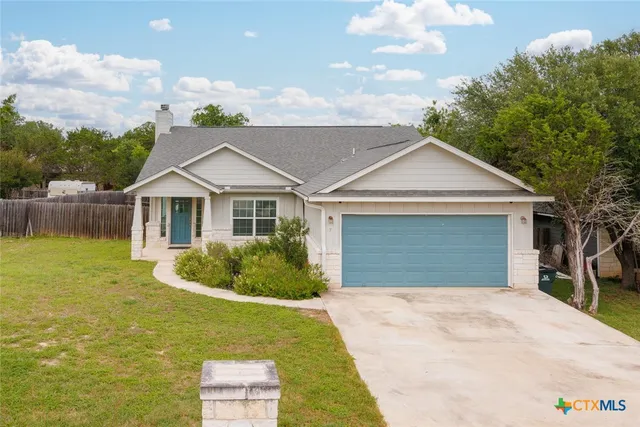 $2,200 | 7 Woodhollow Way, Wimberley, TX 78676