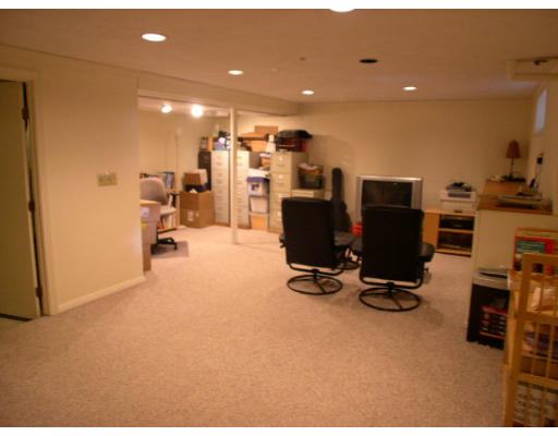38 Drummer Road, Unit 38 Acton, MA 01720 - Photo 16 of 25 Gallery Image 16