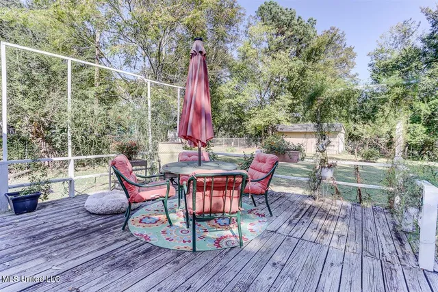 $200,000 | 325 Hamilton Street, Holly Springs, MS 38635