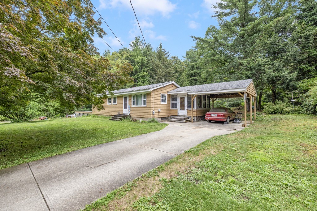 226 Westcott Road Scituate, RI 02857 - Photo 3 of 48