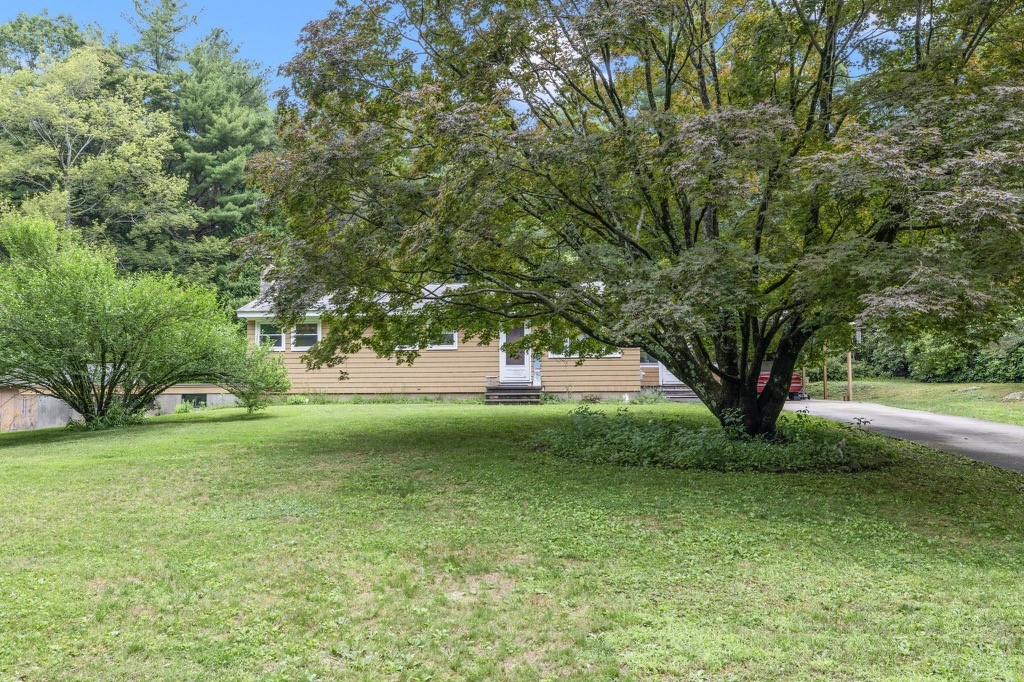 226 Westcott Road Scituate, RI 02857 - Photo 8 of 48
