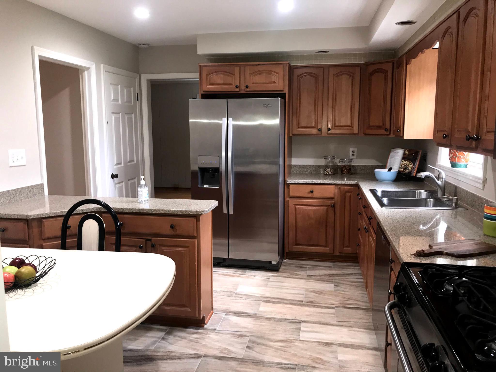 18917 Olney Mill Road Olney, MD 20832 - Photo 11 of 51 Gallery Image 11