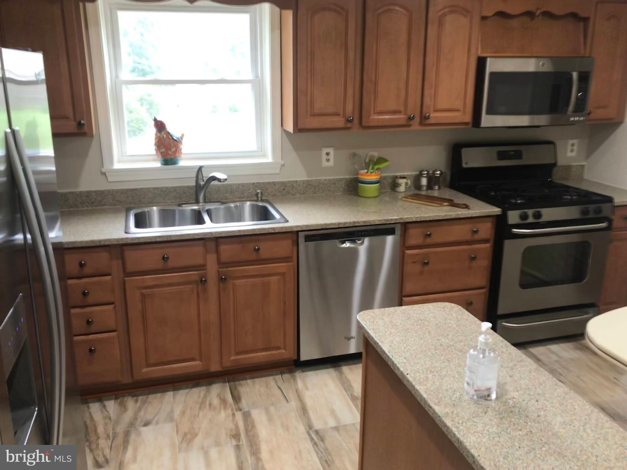 18917 Olney Mill Road Olney, MD 20832 - Photo 10 of 51 Gallery Image 10