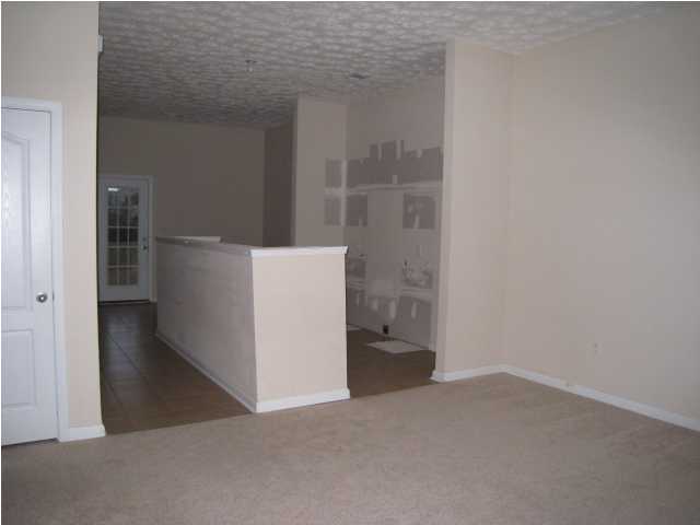 243 Bay Grove Road Freeport, FL 32439 - Photo 3 of 14