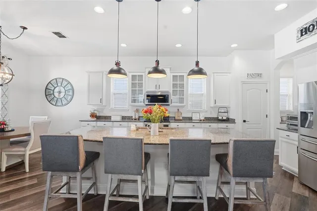 $679,000 | 8113 Champions Forest Way, Tampa, FL 33635