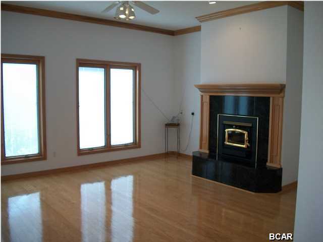 2633 Rolling Pines Road Chipley, FL 32428 - Photo 7 of 23 Gallery Image 7
