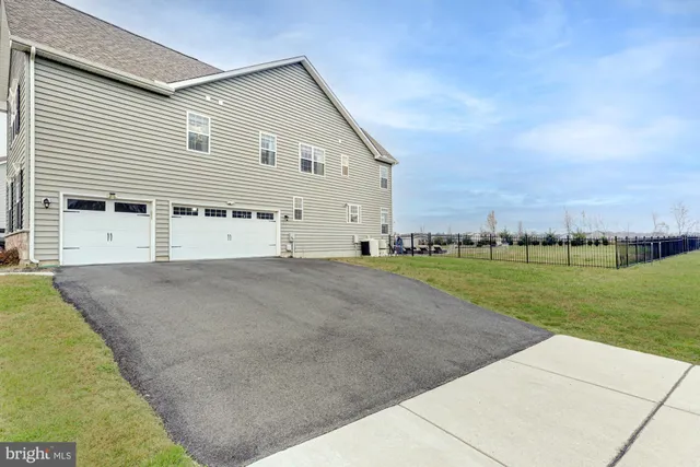 $809,900 | 114 Hardrock Drive, Smyrna, DE 19977