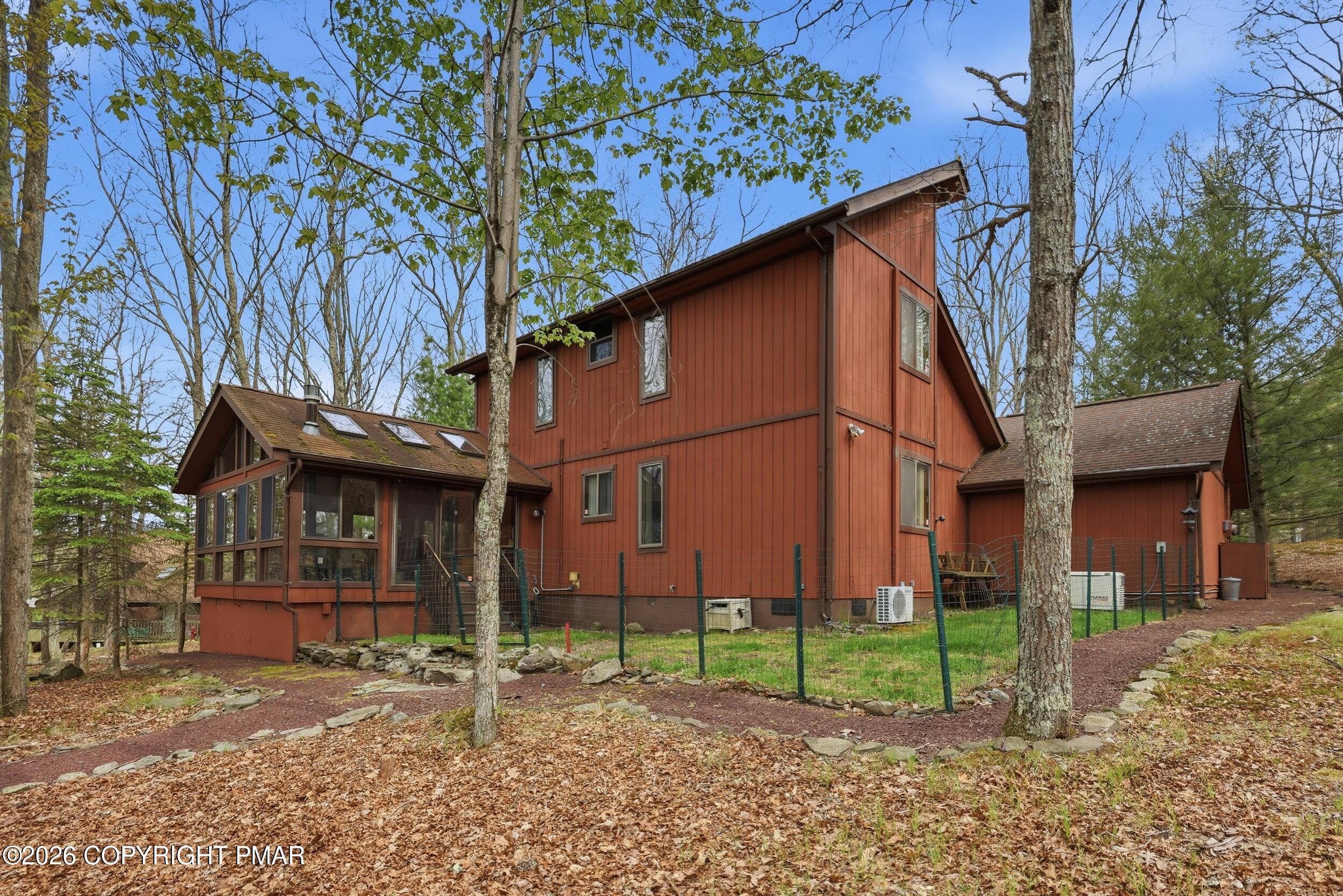 282 Blue Ridge Drive Canadensis, PA 18325 - Photo 6 of 59 41_282 blue ridge dr41