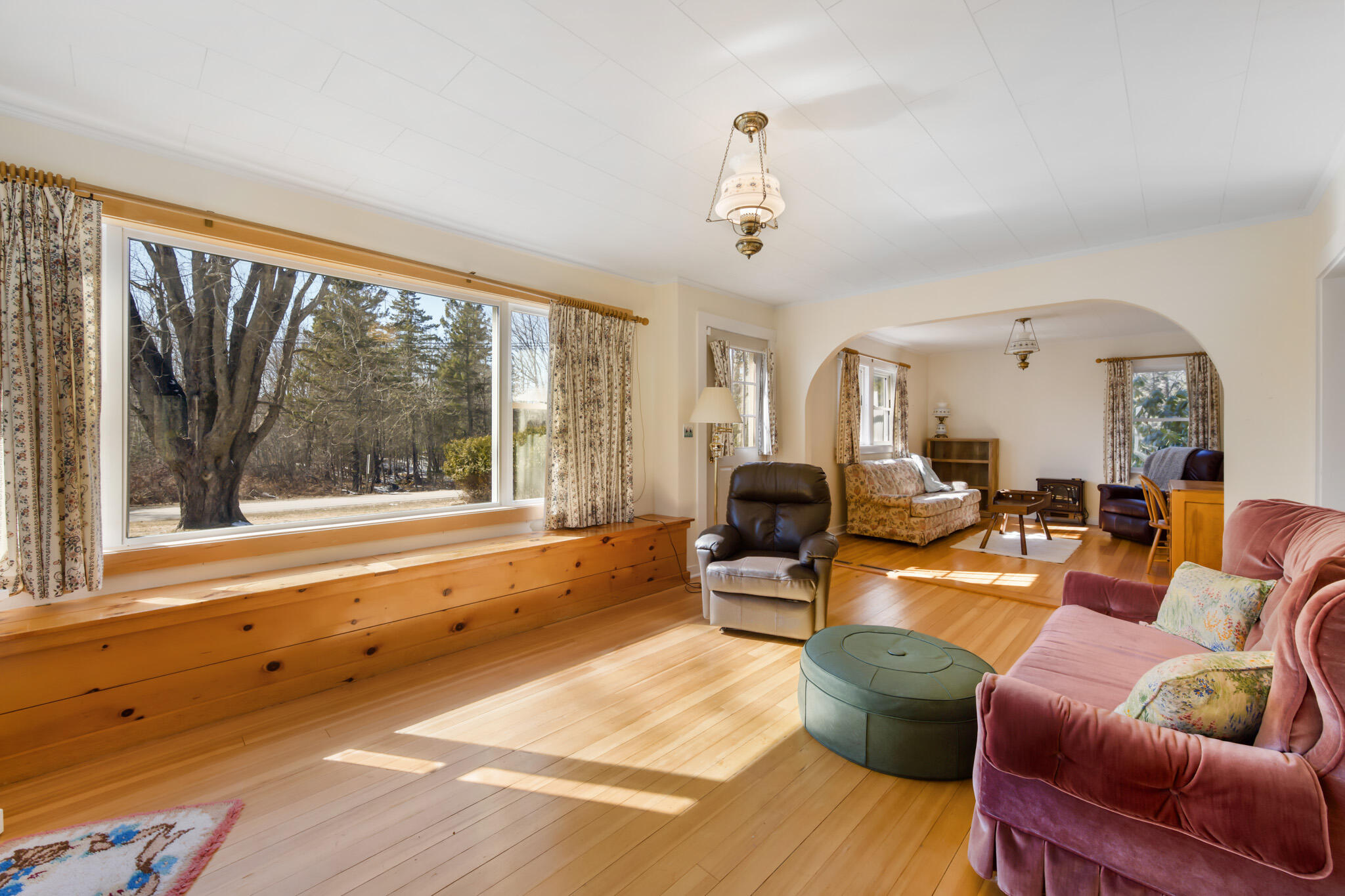 24 Washington Street Milbridge, ME 04658 - Photo 10 of 42 Afternoon Sunshine in the Livingroom
