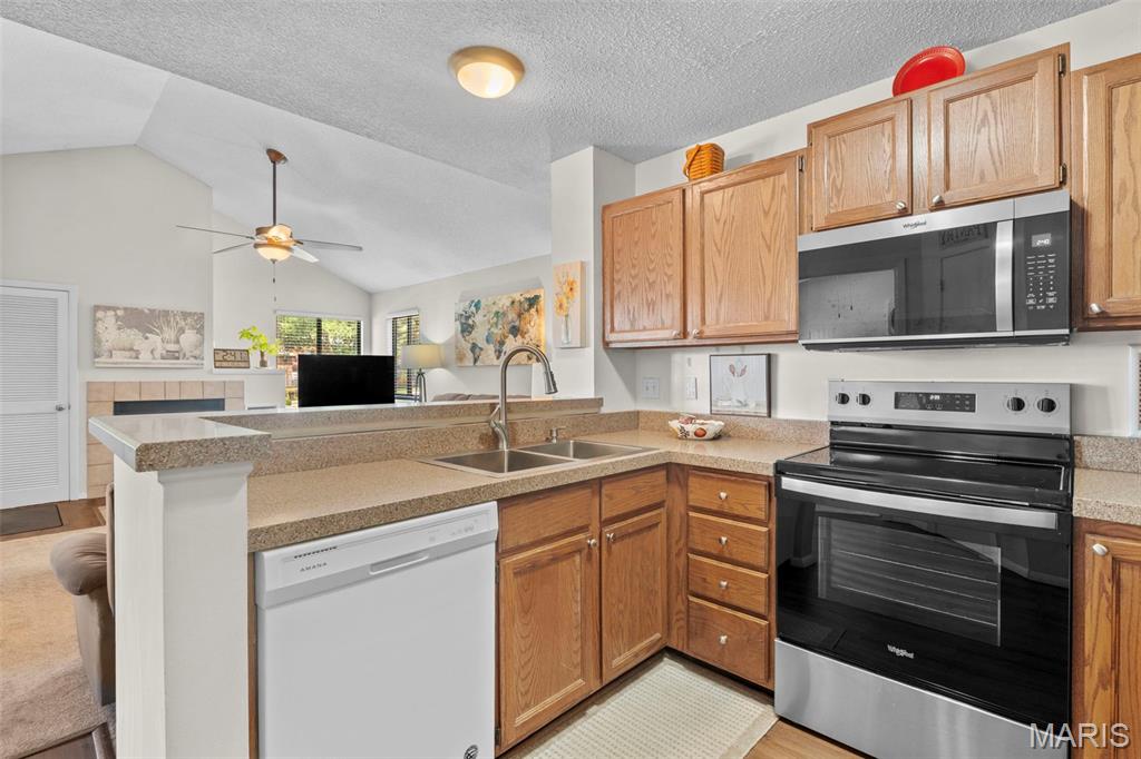 1702 Hemingway Lane, Unit D Weldon Spring, MO 63304 - Photo 8 of 33