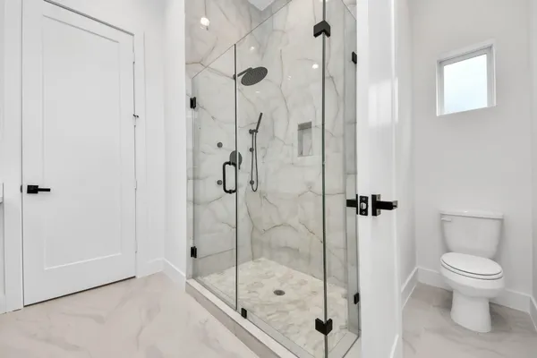 $3,220 | 3409 Hutchins Street, Houston, TX 77004