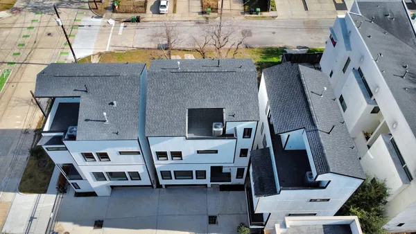 $3,220 | 3409 Hutchins Street, Houston, TX 77004