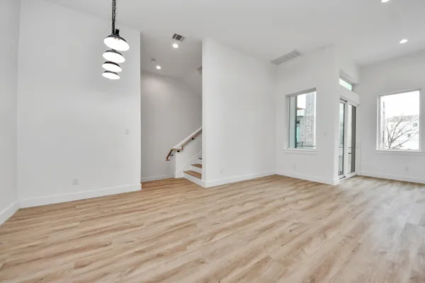 $3,220 | 3409 Hutchins Street, Houston, TX 77004