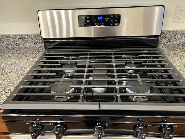 $995,000 | 13728 Memorywood Drive, Baxter, MN 56425