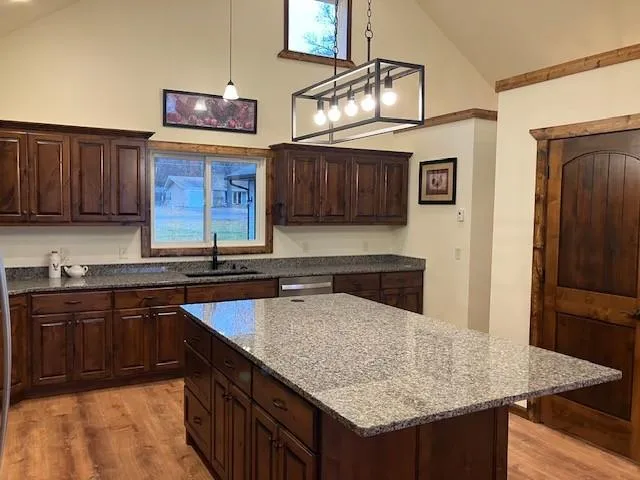 $995,000 | 13728 Memorywood Drive, Baxter, MN 56425