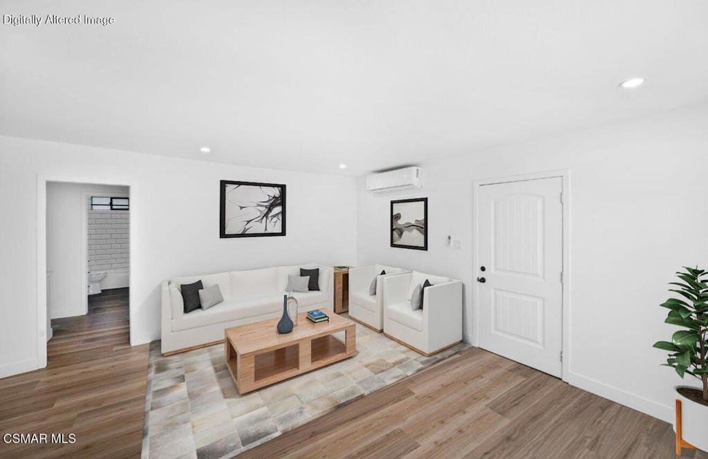 399 Erbes Road, Unit 1 Thousand Oaks, CA 91362 - Photo 3 of 16