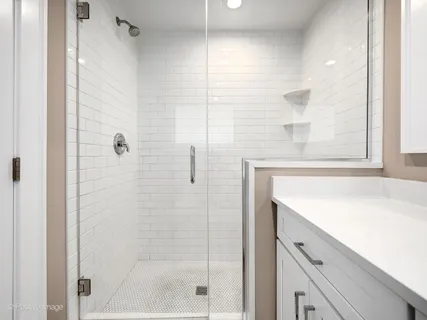 $699,000 | 246 North Jackson Road, Clarendon Hills, IL 60514