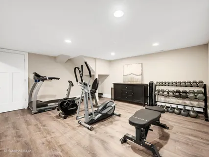 $699,000 | 246 North Jackson Road, Clarendon Hills, IL 60514